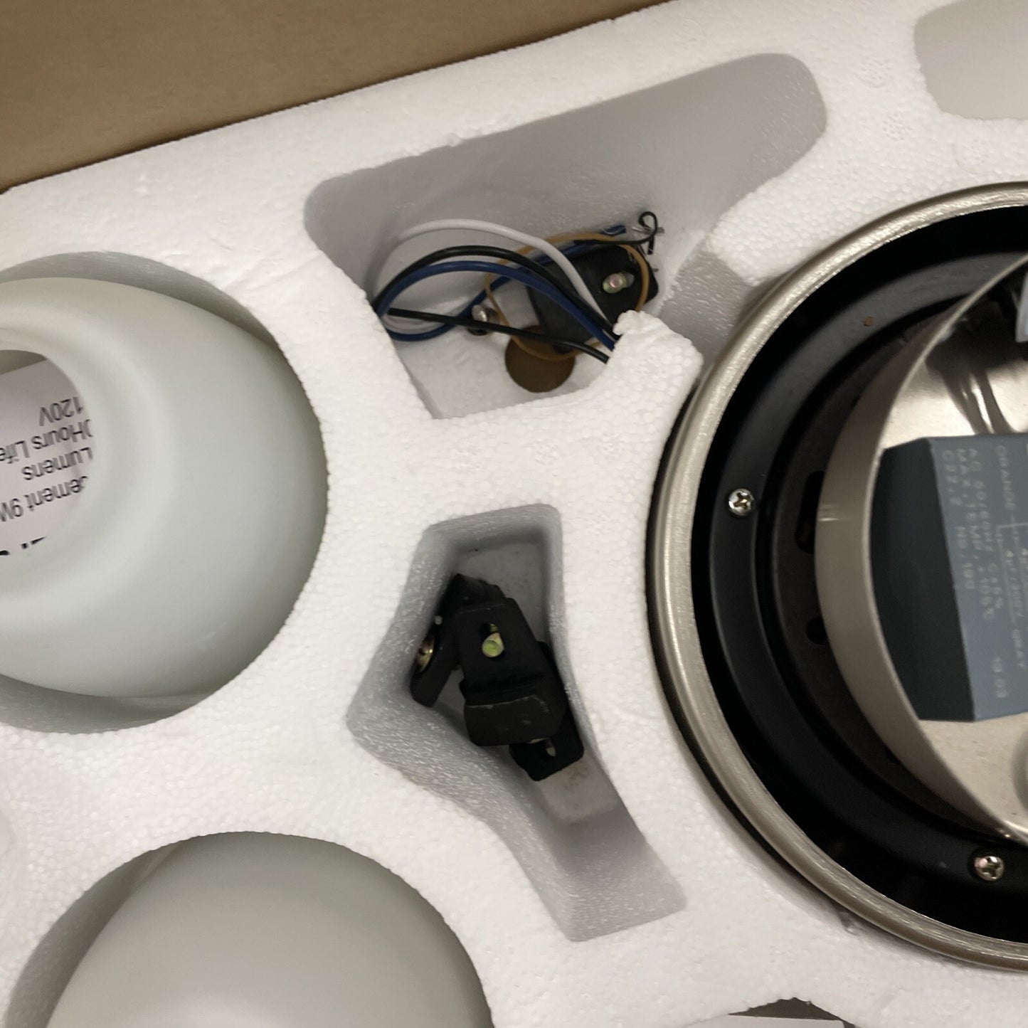 (READ) Hampton Bay 59254 Malone 54 in. Ceiling Fan