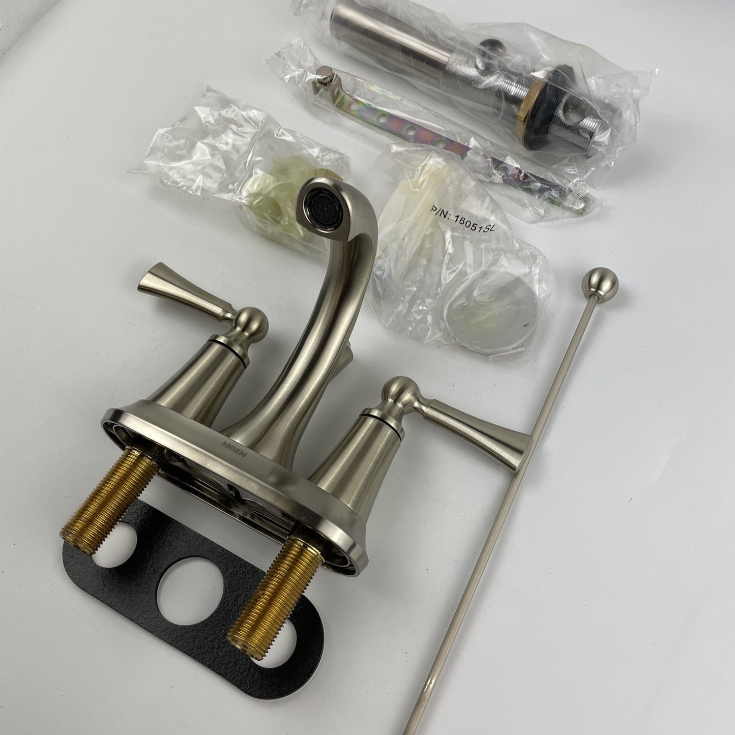 Moen 4505BN Wynford Centerset High-Arc Bathroom Faucet - Brushed Nickel