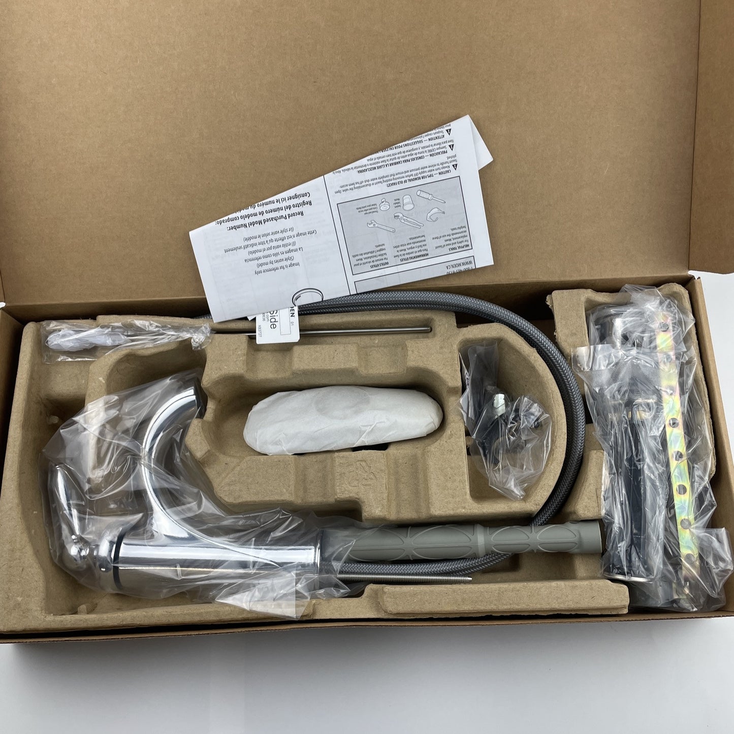 Moen 66600 Brantford Single Hole Single-Handle Bathroom Faucet - Chrome