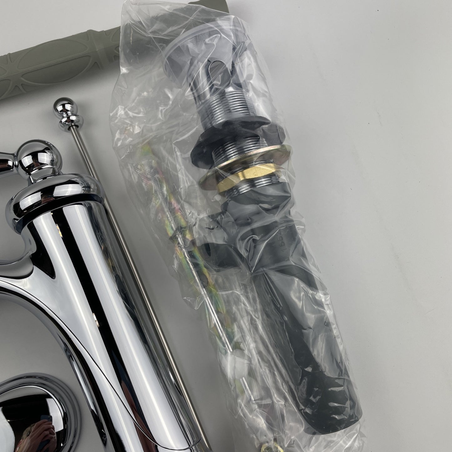 Moen 66600 Brantford Single Hole Single-Handle Bathroom Faucet - Chrome
