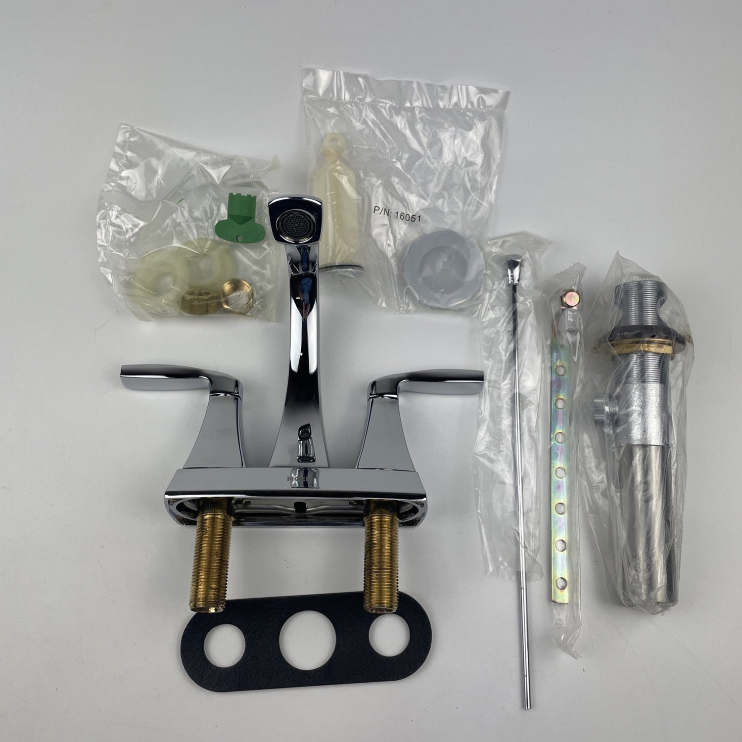 (READ) Moen 6901 Voss 2-Handle Centerset Bathroom Faucet - Chrome
