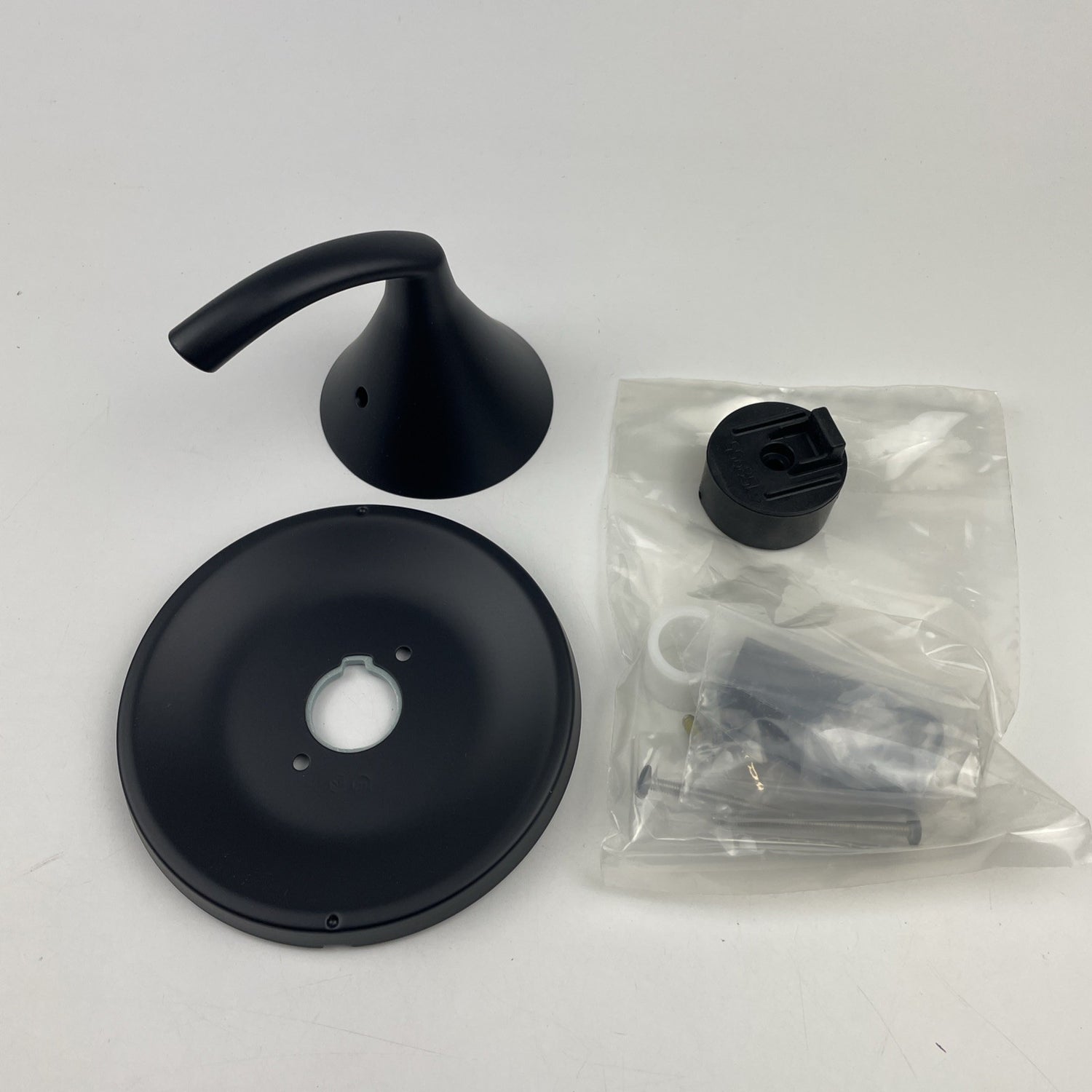 Moen T2721BL Single-Handle 2/3-Function Transfer Diverter Trim - Matte Black