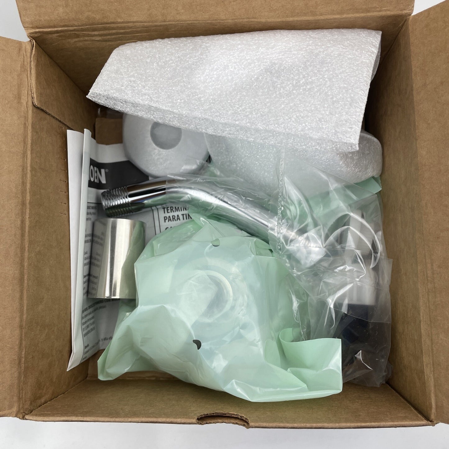 Moen T2902EP Gibsom Single-Handle Eco-Performance Shower Faucet Trim Kit Chrome