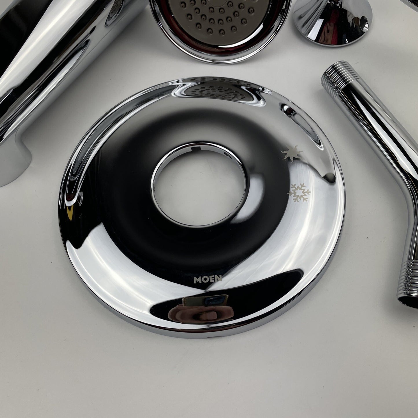 Moen UT2133EP Eva Tub and Shower Trim Package Single Function Head - Chrome