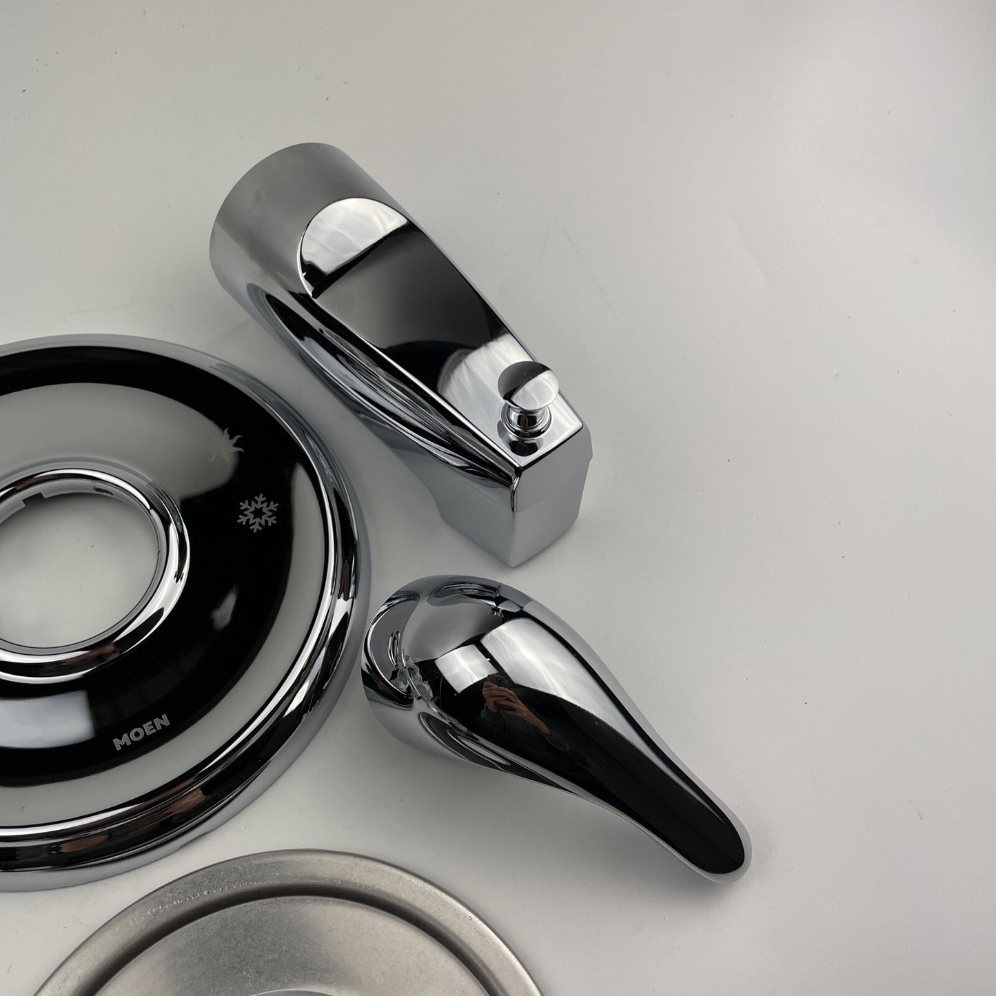 Moen UTL183NH Chateau M-Core 2 Series Tub & Shower Trim Only - Chrome