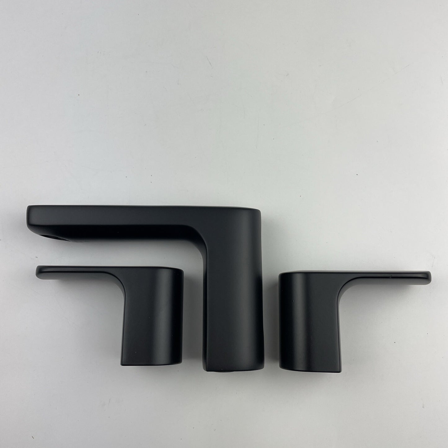 Moen T6920BL Rizon Two-Handle Widespread Low Arc Bathroom Faucet - Matte Black