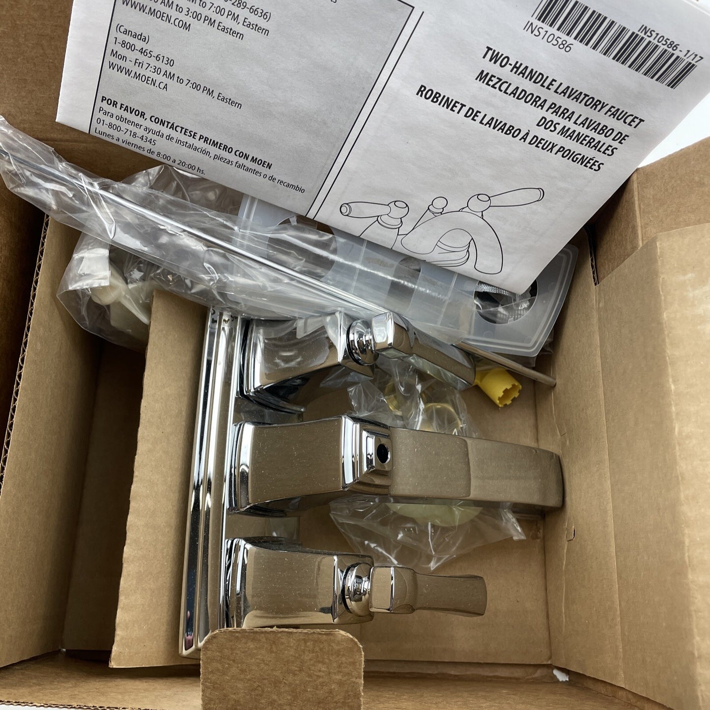 Moen 6010 Boardwalk 2-Handle Centerset Bathroom Faucet - Chrome