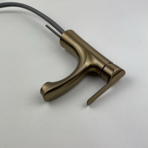 Moen 84516BZG Findlay Single-Handle Centerset Bathroom Faucet - Bronzed Gold