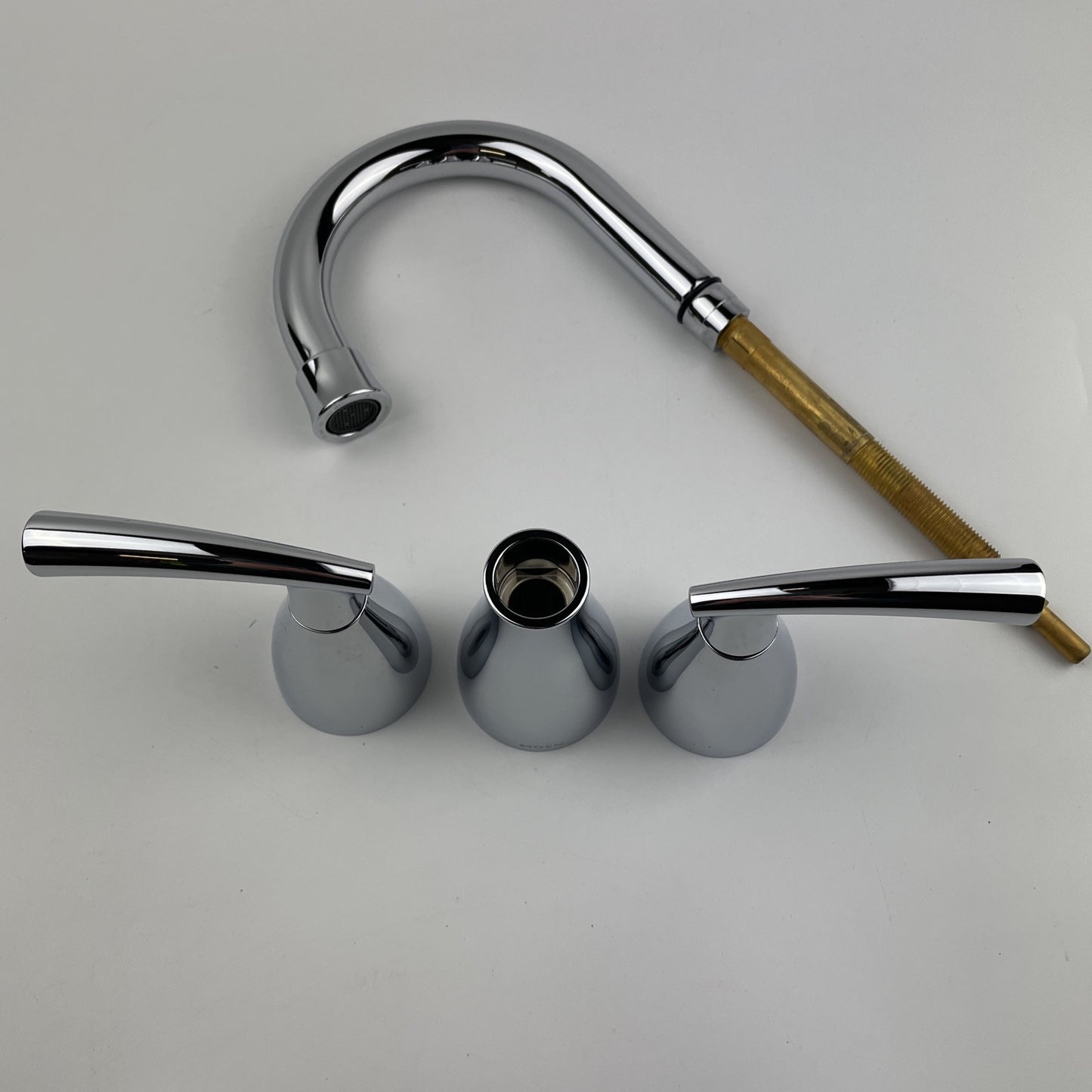 Moen 84716 Essie 2-Handle Widespread Bathroom Faucet - Chrome