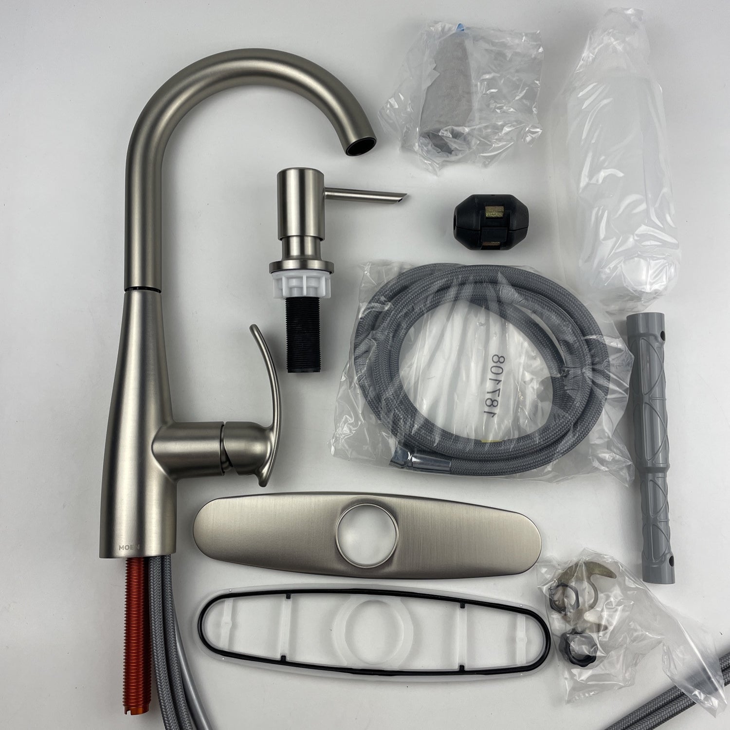 Moen 87932SRS Reyes Pulldown Kitchen Faucet Stainless W/Soap Dispenser - Chrome