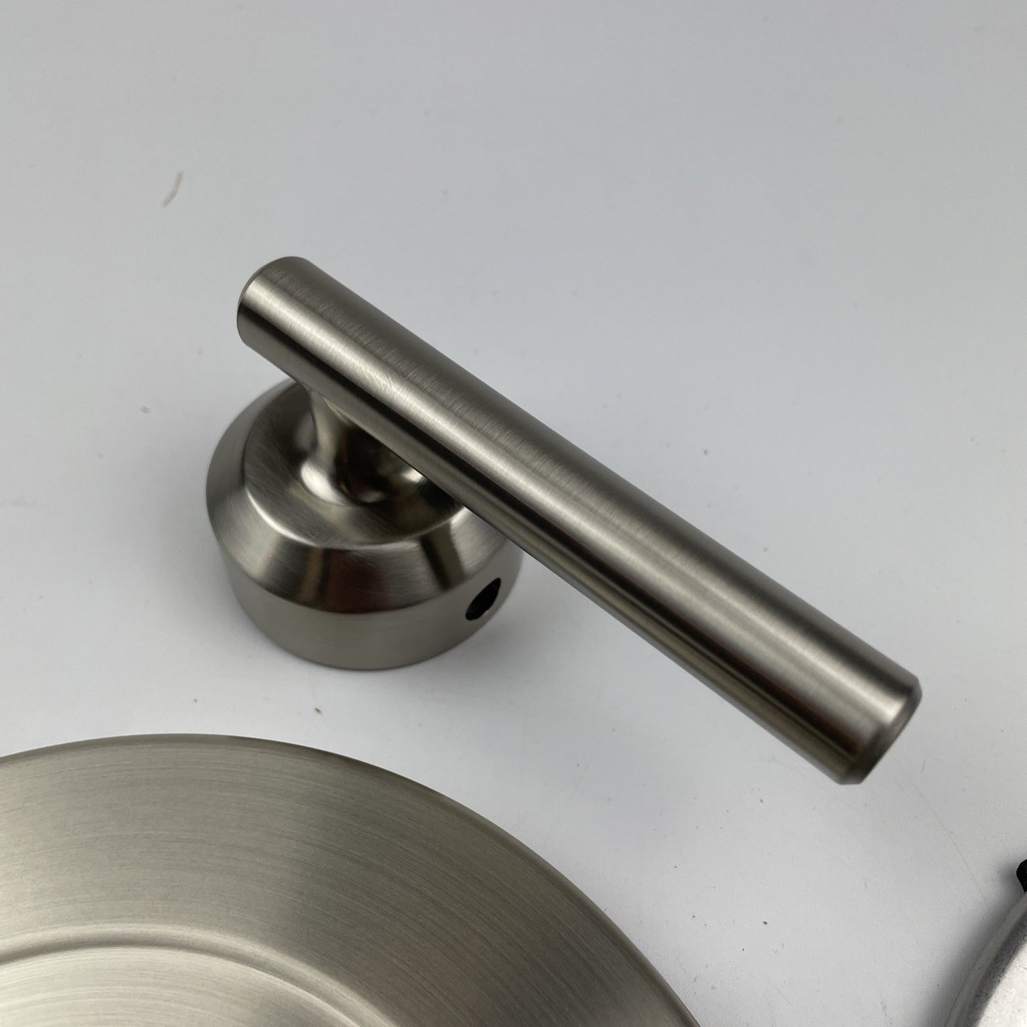 Moen UT2901BN Gibson M-CORE 2-Series shower Valve Trim - Brushed Nickel