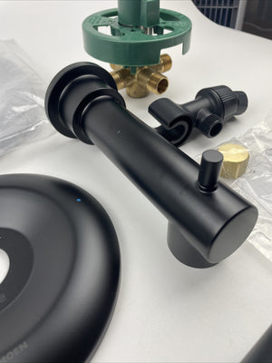 (READ) Moen 82618BL Meena 1-Handle Tub And Shower Faucet - Matte Black