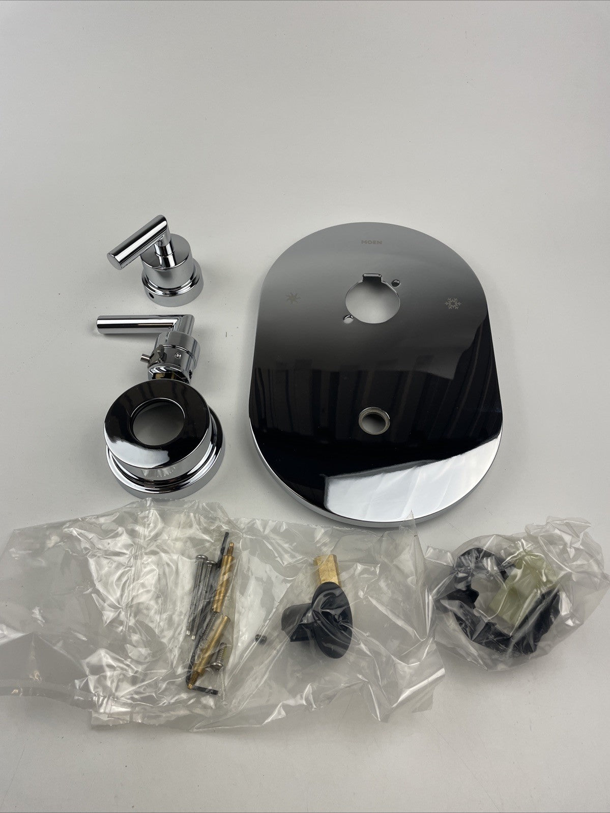 (READ) Moen TS22000 Arris 3 Function Pressure Balanced Valve Trim - Chrome