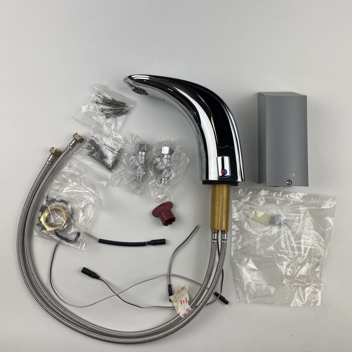 Moen 8554AC M-POWER One Handle Sensor Operated Lavatory Faucet - Chrome