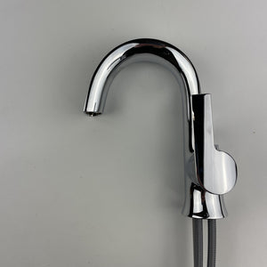 (READ) Moen S6910 Doux One-Handle Single Hole Bathroom Faucet - Chrome