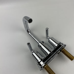 (READ) Moen 6150 Gibson 2-Handle Centerset Bathroom Faucet - Chrome