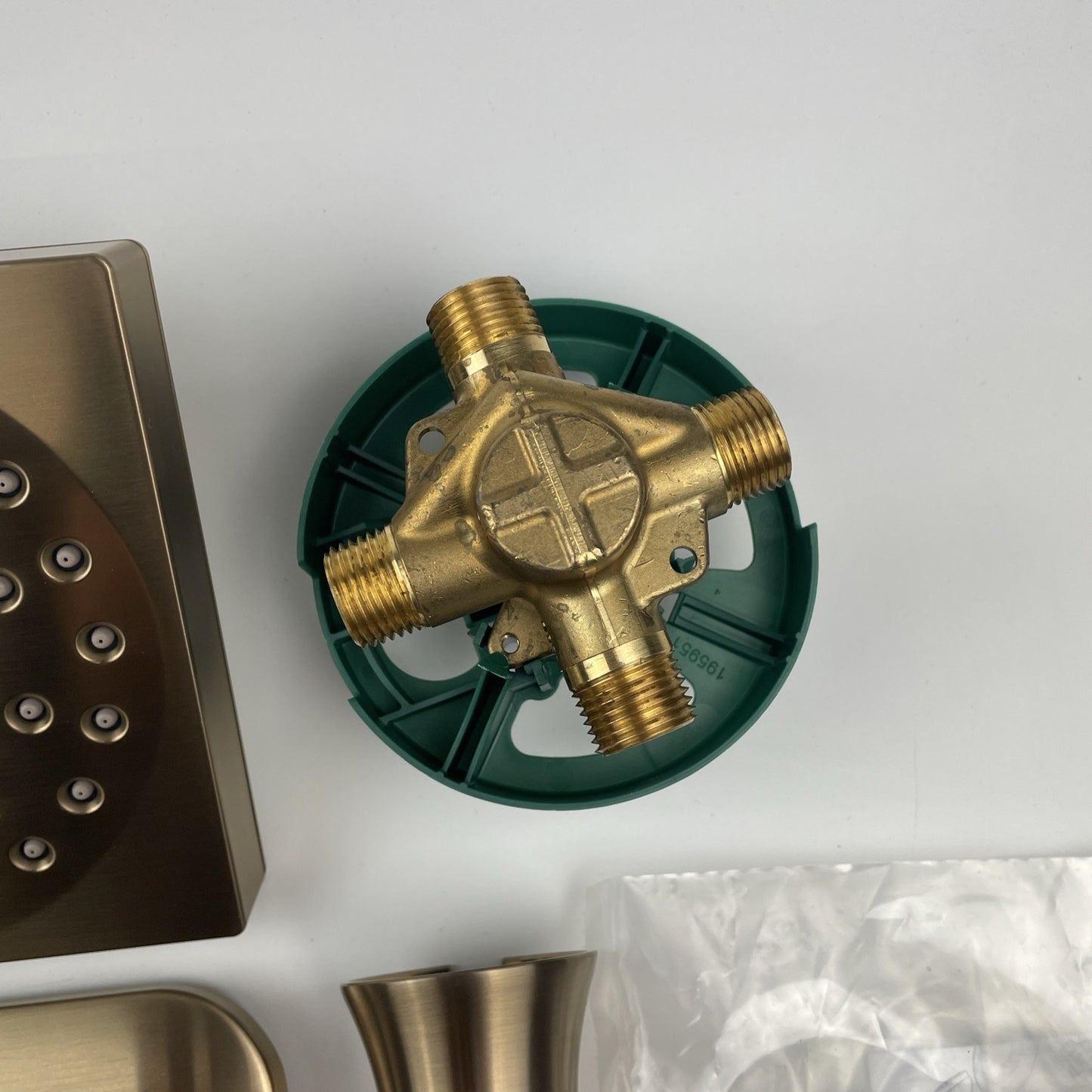 Moen 82760BZG Genta Single-Handle 1-Spray Tub And Shower - Bronzed Gold