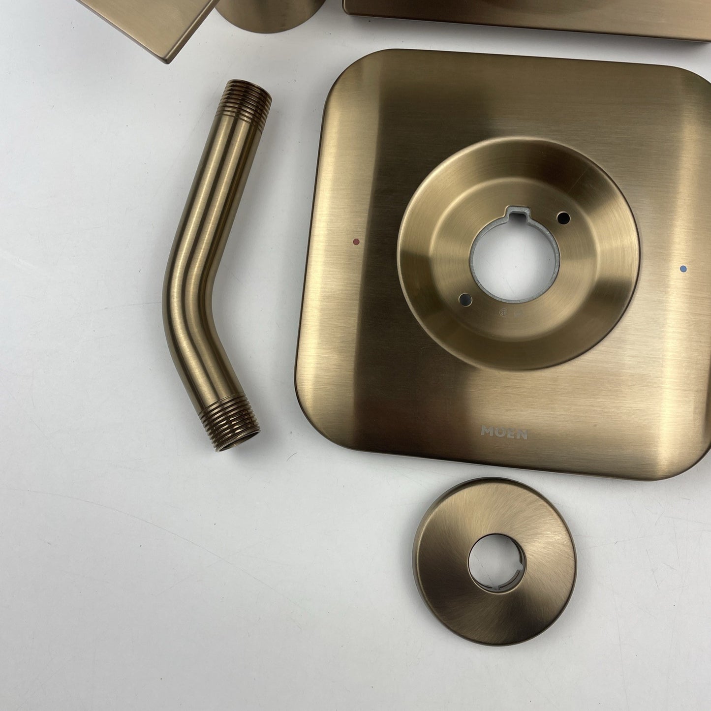 Moen 82760BZG Genta Single-Handle 1-Spray Tub And Shower - Bronzed Gold