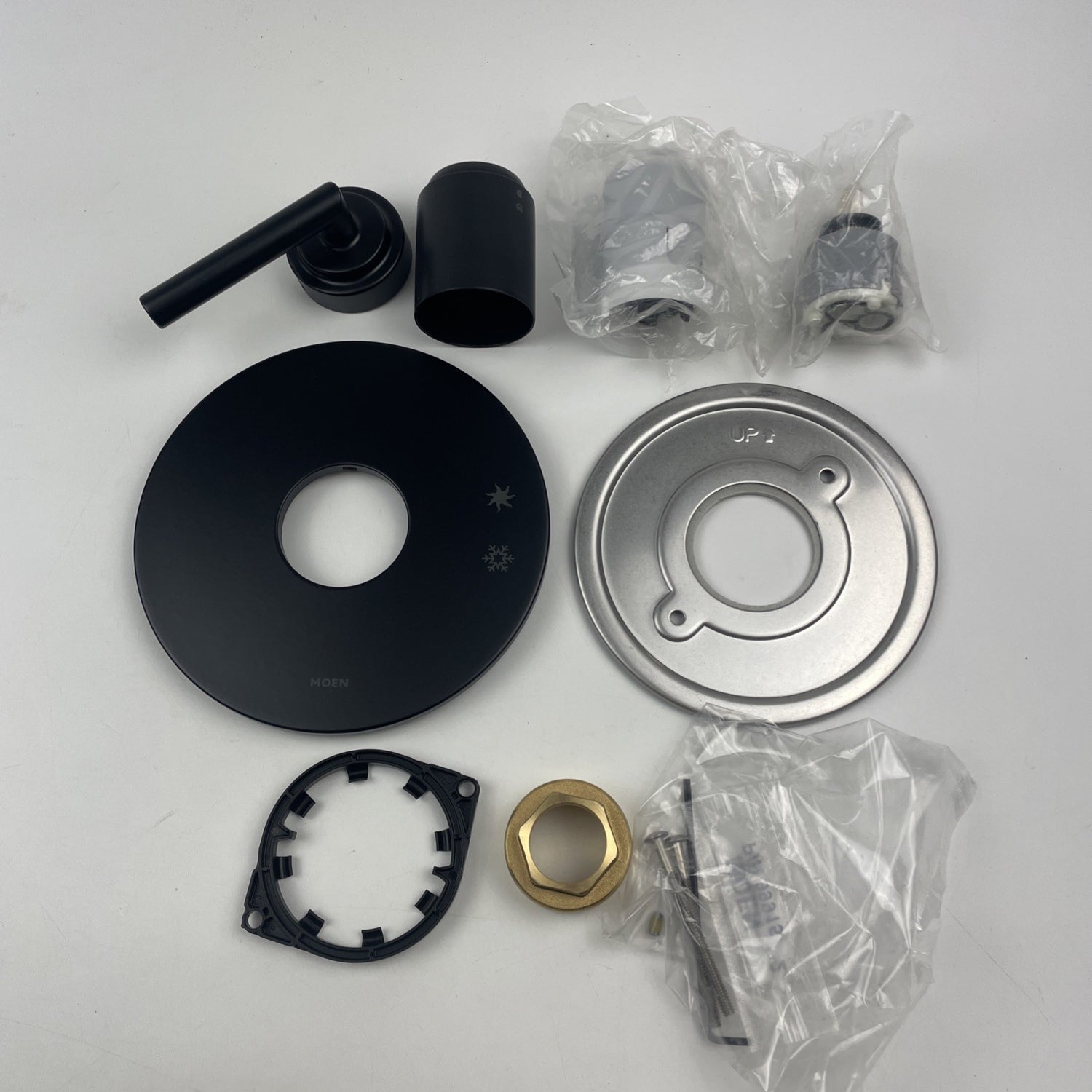 Moen UTS22001BL Arris M-CORE 2-Series Single-Handle Valve Trim Kit Matte Black