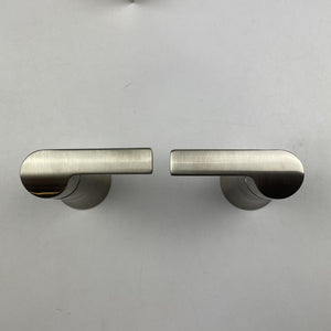 (READ) Moen TS983BN Doux 2-Handle DeckMount Roman Tub Faucet Trim Brushed Nickel